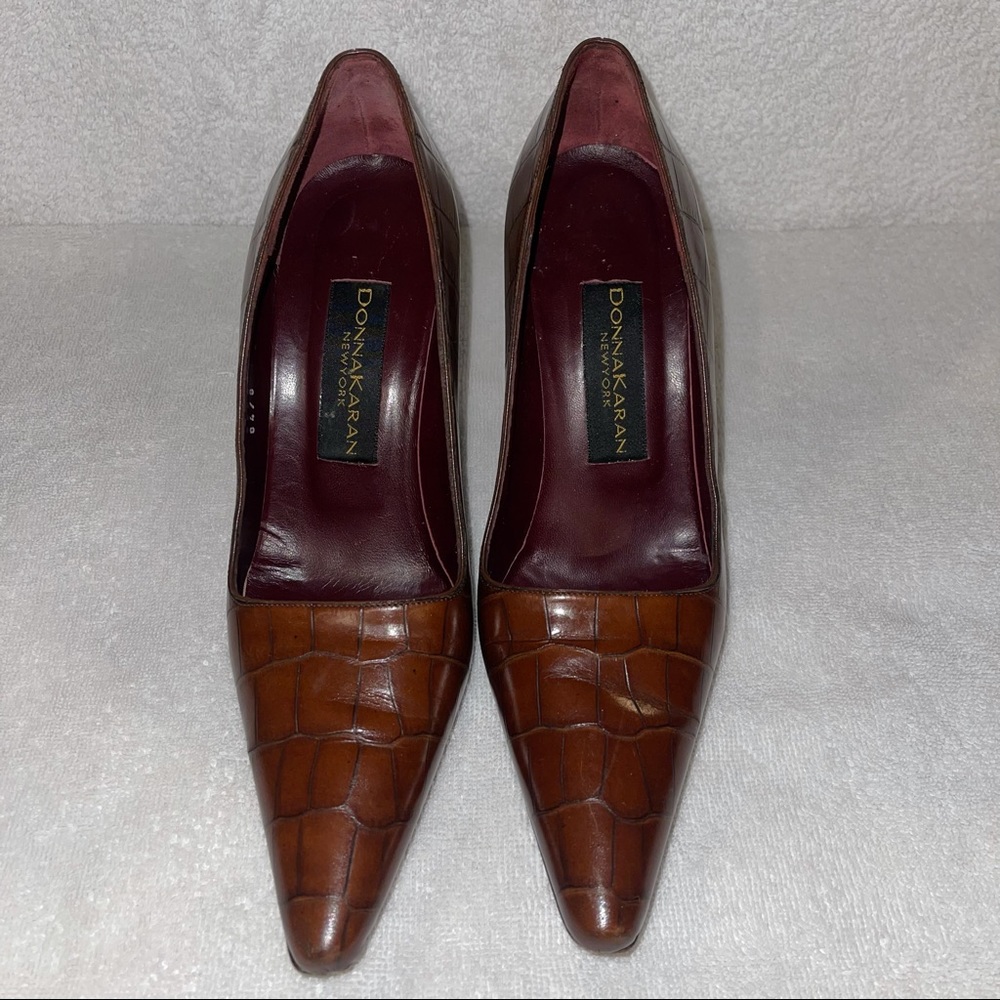 Donna Karen Brown Pump Size B7